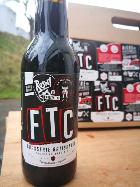 FTC collab' Rosny Beer, La Bouledogue